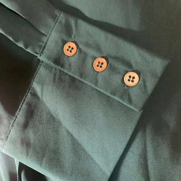 NWT AVENUE LONG SLEEVE SPREAD COLLAR PLEATED BACK BUTTON FRONT BLOUSE 18/20 - Picture 8 of 9